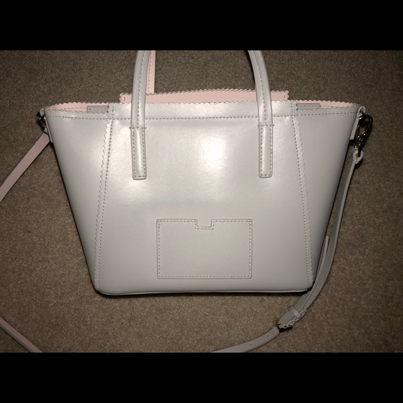 Kate spade scalloped purse! Brand new! - Picture 3 of 3